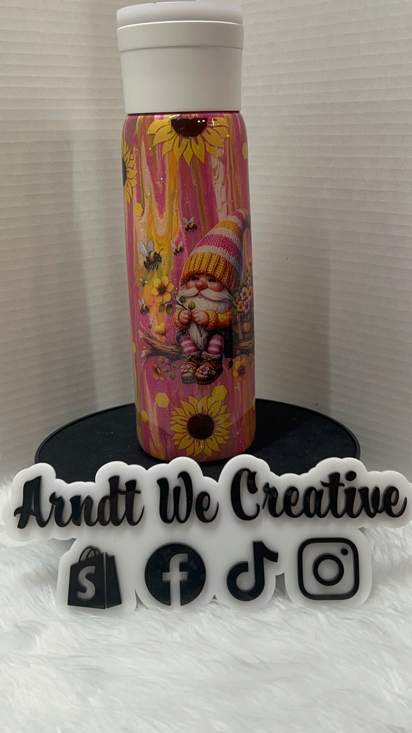 Ready to Ship - 20oz Speaker (Pink Gnome)
