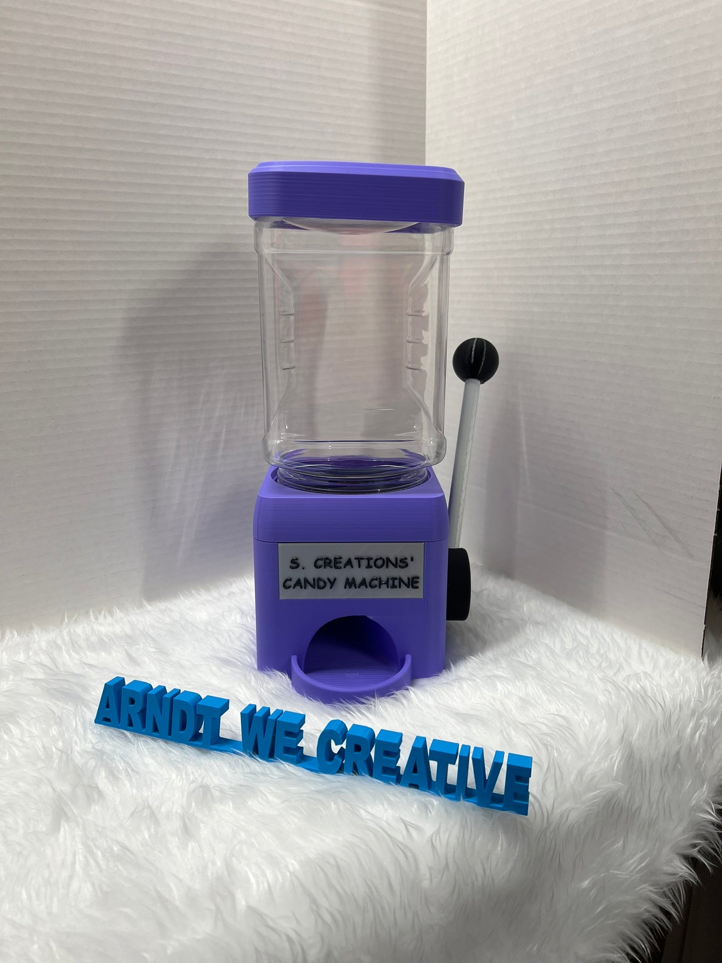 3D Printed Candy Machine