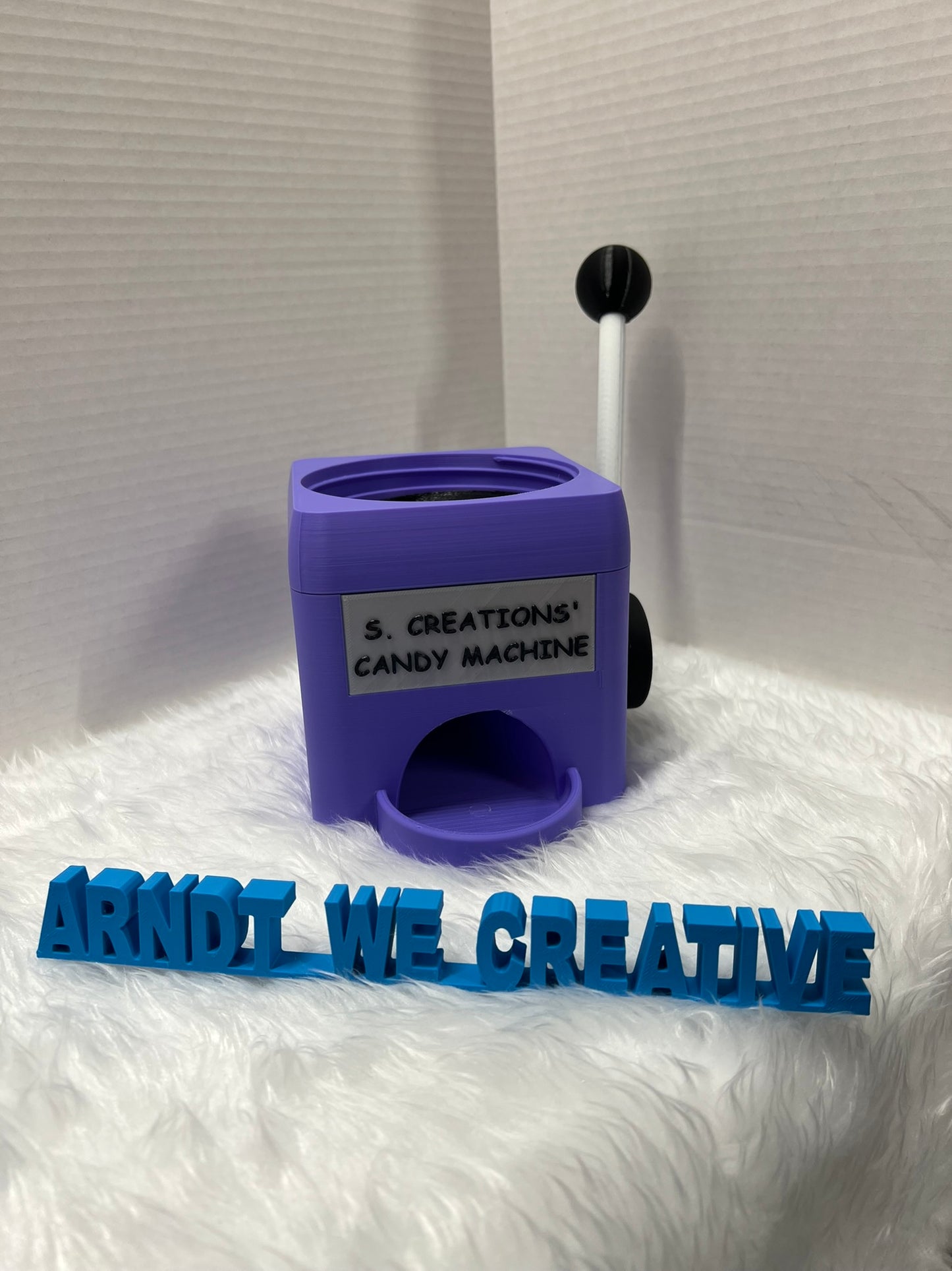 3D Printed Candy Machine