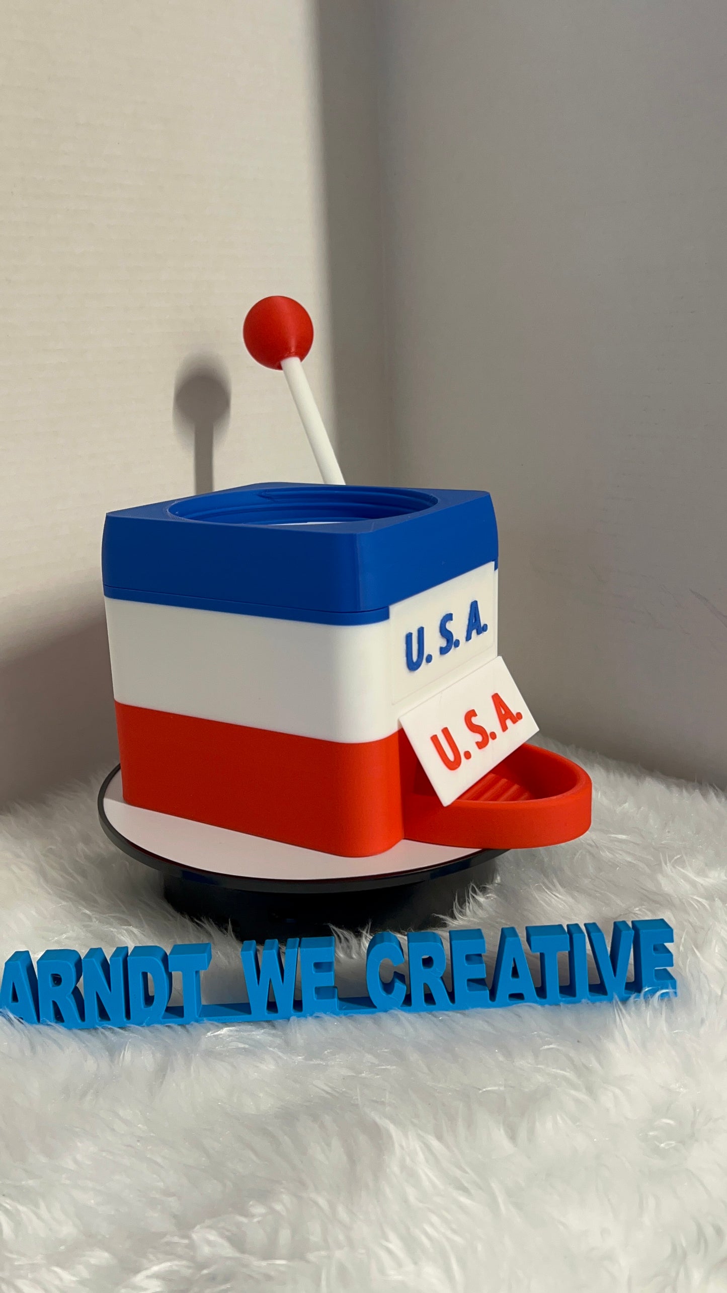 3D Printed Candy Machine (USA)