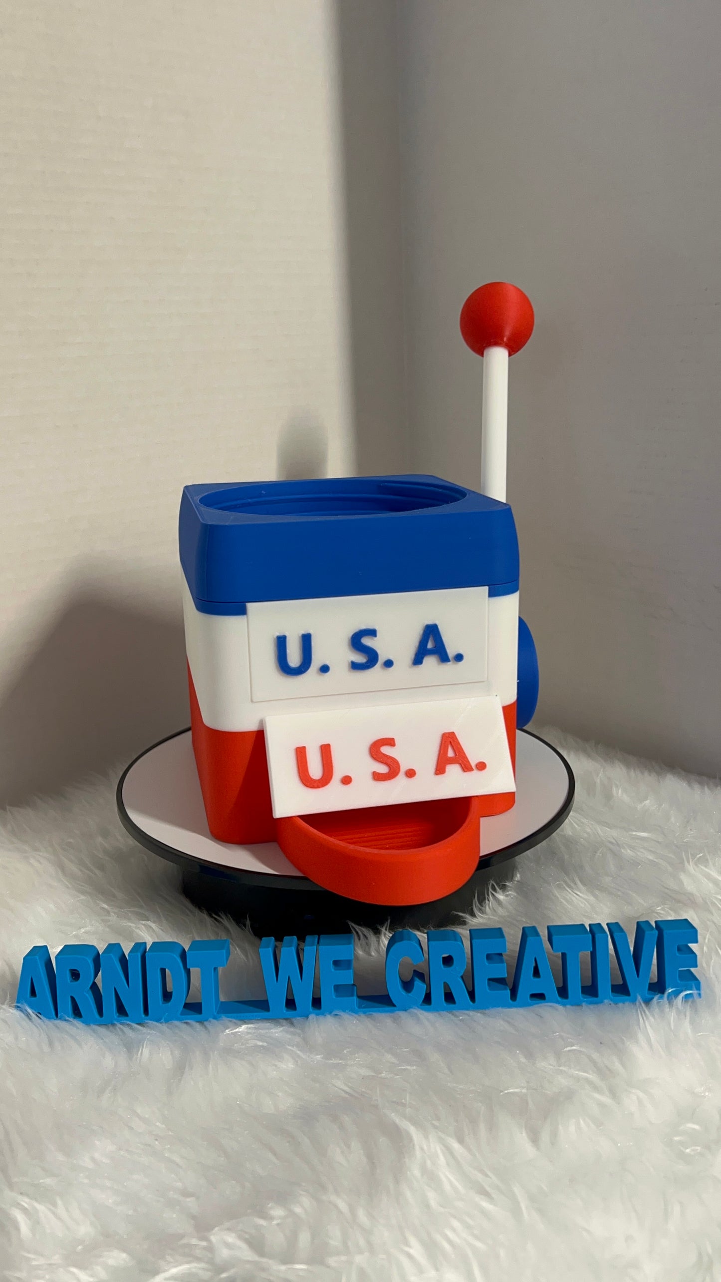 3D Printed Candy Machine (USA)