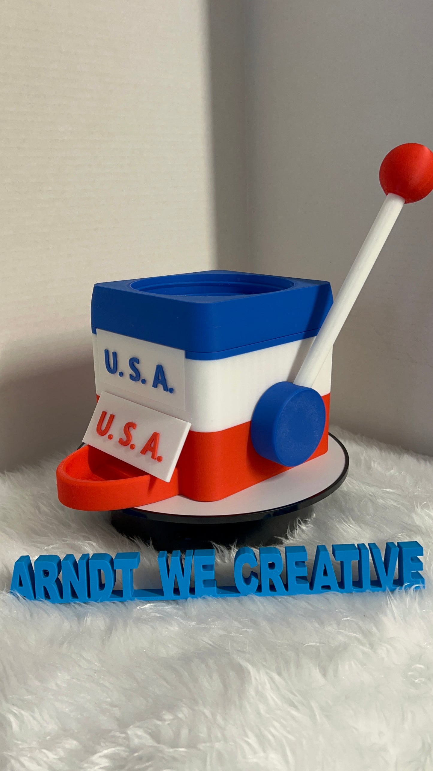 3D Printed Candy Machine (USA)