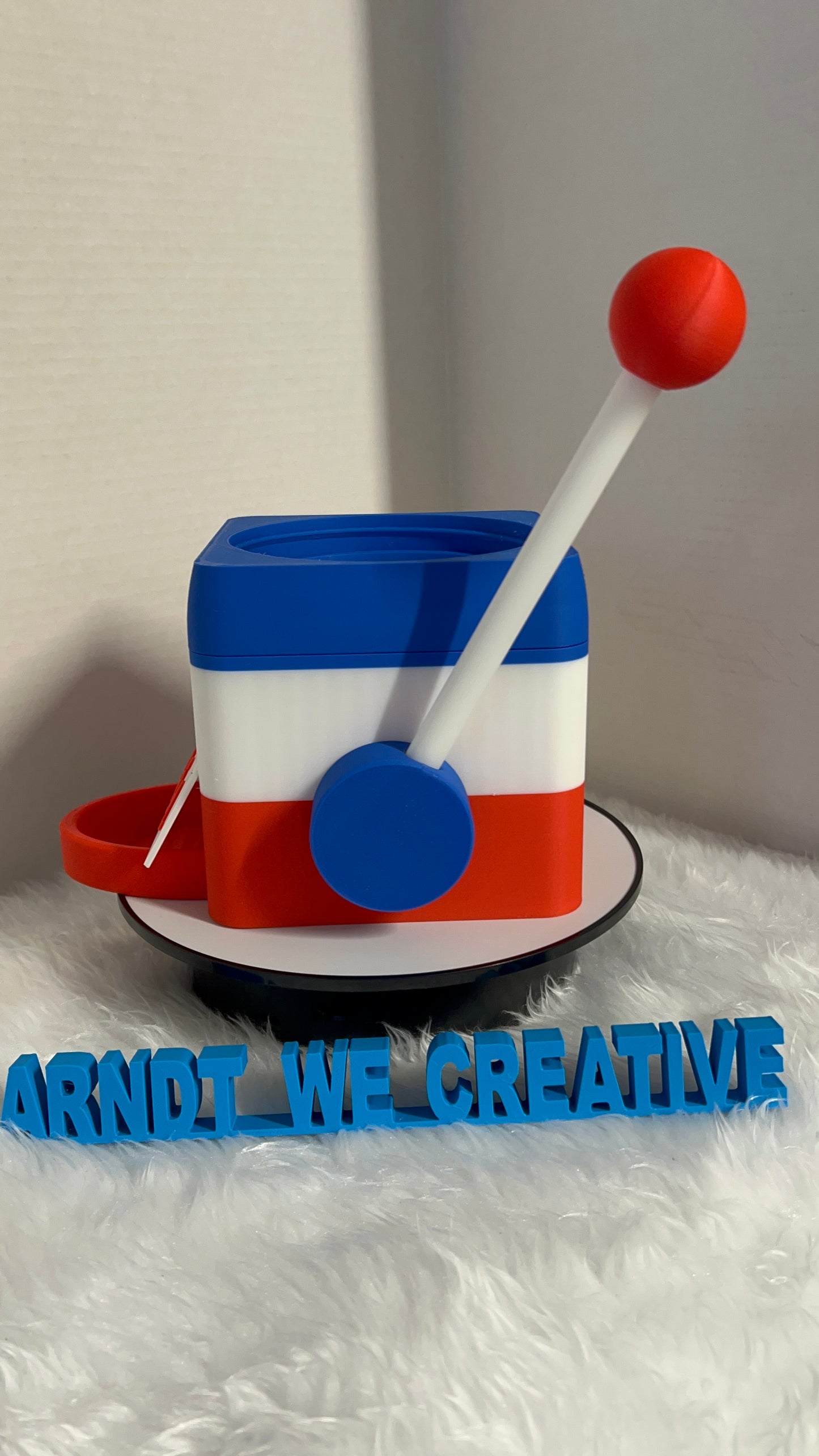 3D Printed Candy Machine (USA)