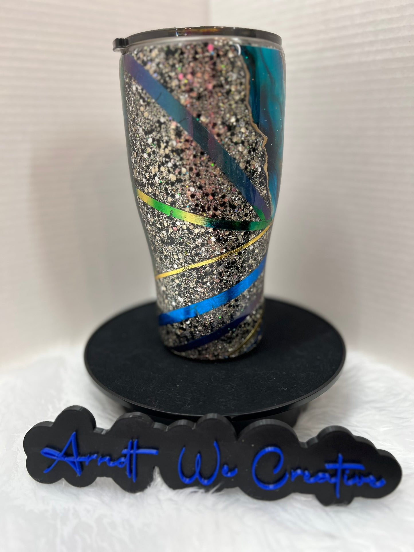 Ready to Ship - 30oz Modern Curve Tumbler (Black & Gold glitter)