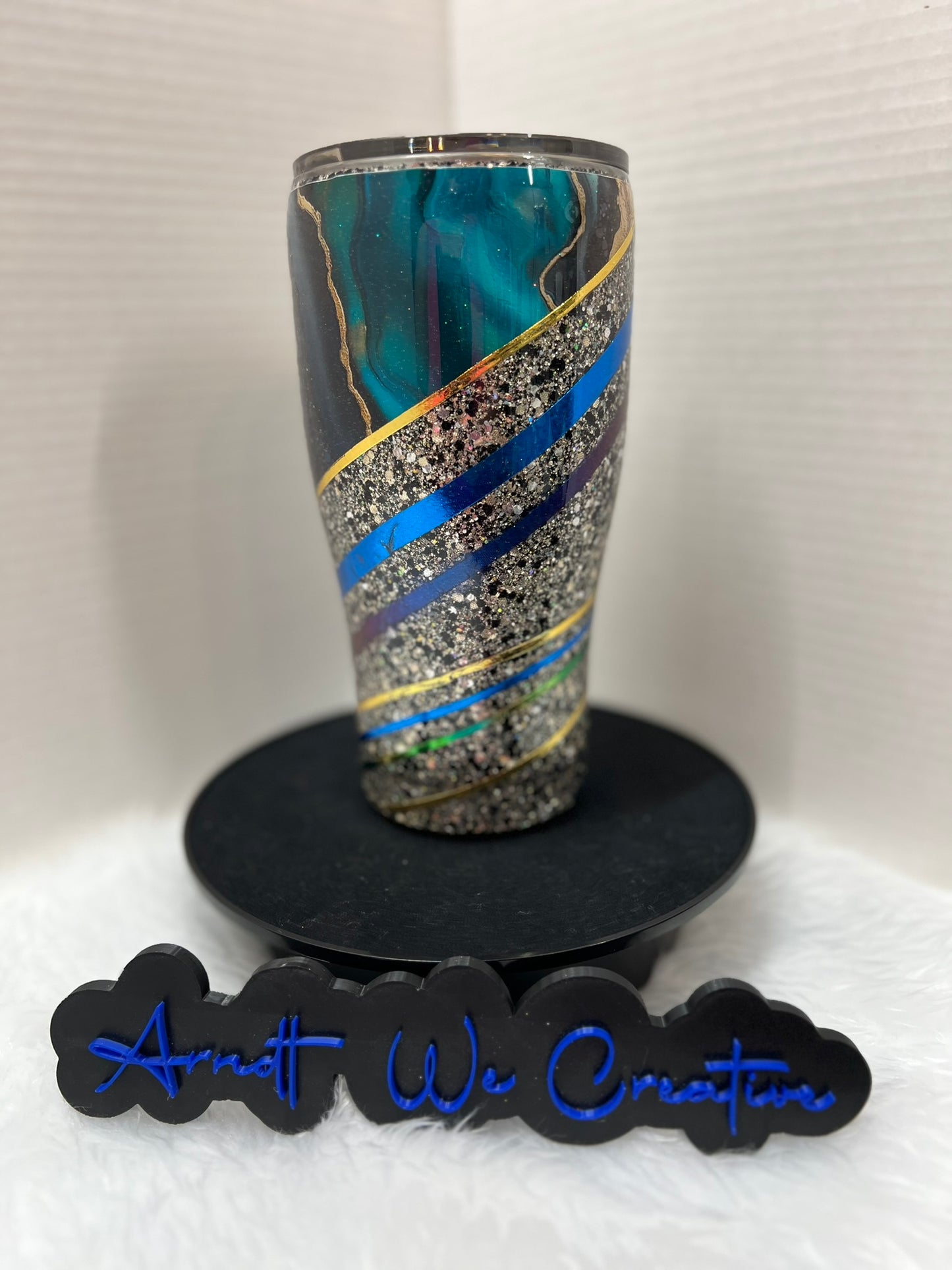 Ready to Ship - 30oz Modern Curve Tumbler (Black & Gold glitter)